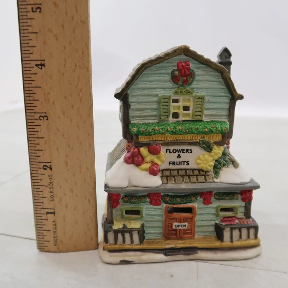 Christmas Village Figurines Lot of 5 Church Building Flowers Horse Carriage Show